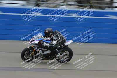 media/Oct-15-2022-Fastrack Riders (Sat) [[9a18b22502]]/Level4/Start Finish 900am/